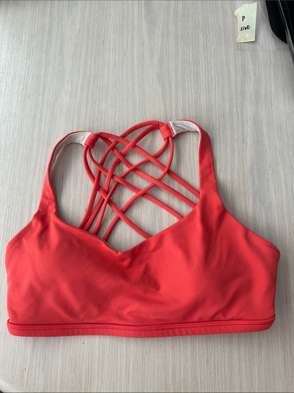 Lululemon Free to be Wild Bra sz 6
